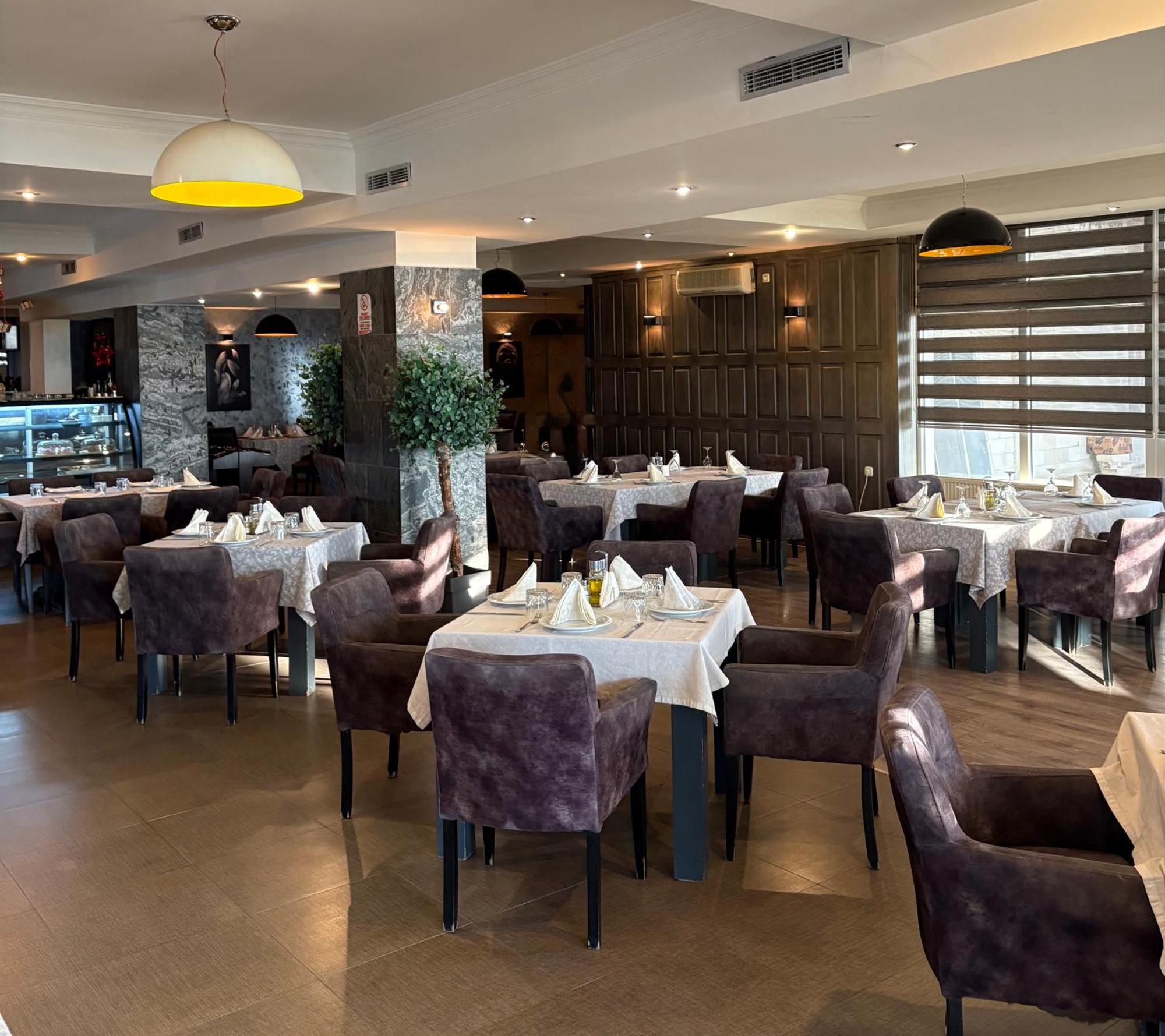 Hotel Europa 92 Ferizaj Eksteriør billede